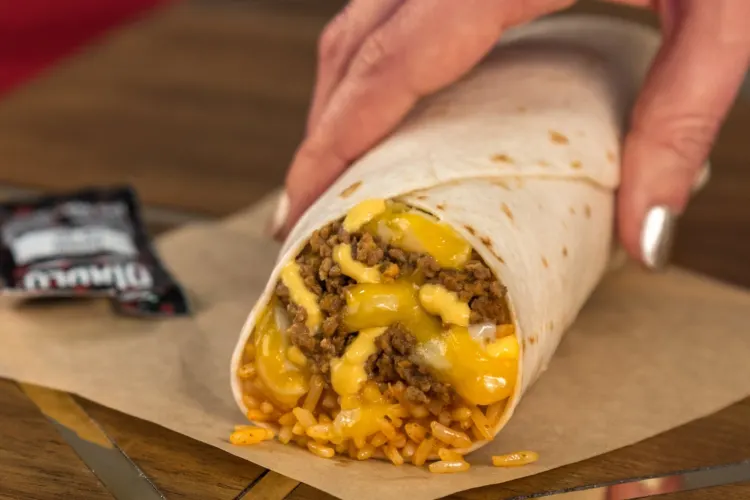 Taco-Bell Chili Cheese Burrito (Secret-Menu)