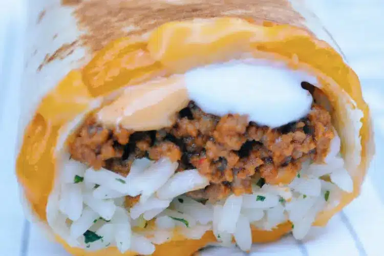 Taco-Bell-Quesarito (Secret-Menu)